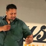 41835-mo-sidik-dalam-salah-satu-penampilan-stand-up-comedy